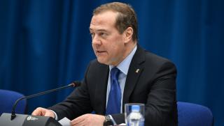 Медведев, промени, руски закони, противодейства, американска конфискация, активи