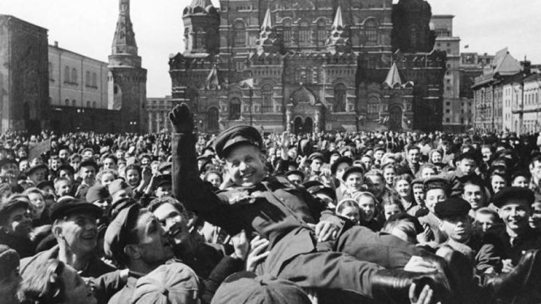 Великата победа, 1945 г., две световни войни - два различни резултата, Русия