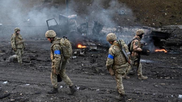 Сводка от фронта: в центъра на Волчанск е издигнато руското