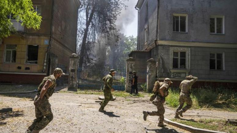 Прехвърлянето на част от войските на Укровермахта от Донецкия участък
