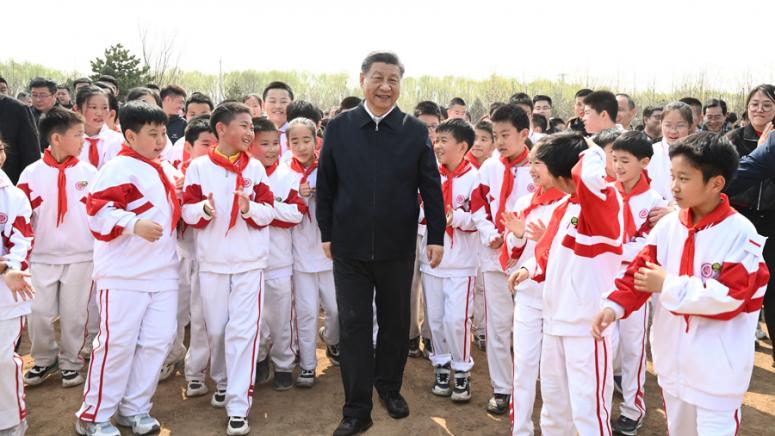 В навечерието на Международния ден на детето китайският председател Си