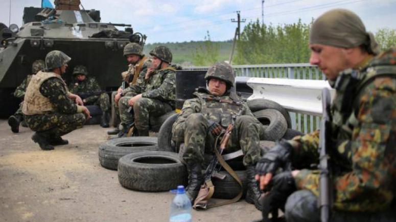 Батальон Тимур от украинската ГУР чака с картечници в гърба
