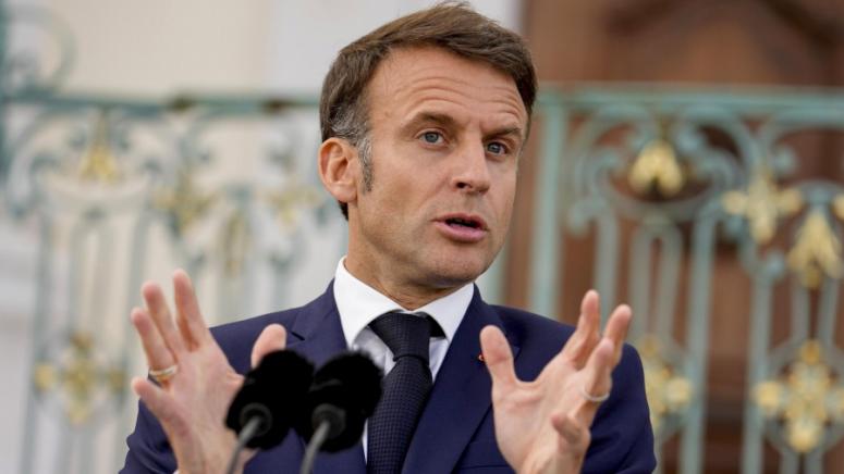 Новото френско правителство ще бъде лявоцентристк Победата на крайната десница