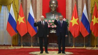 Русия, Виетнам, не влизат, съюзи, едни срещу други