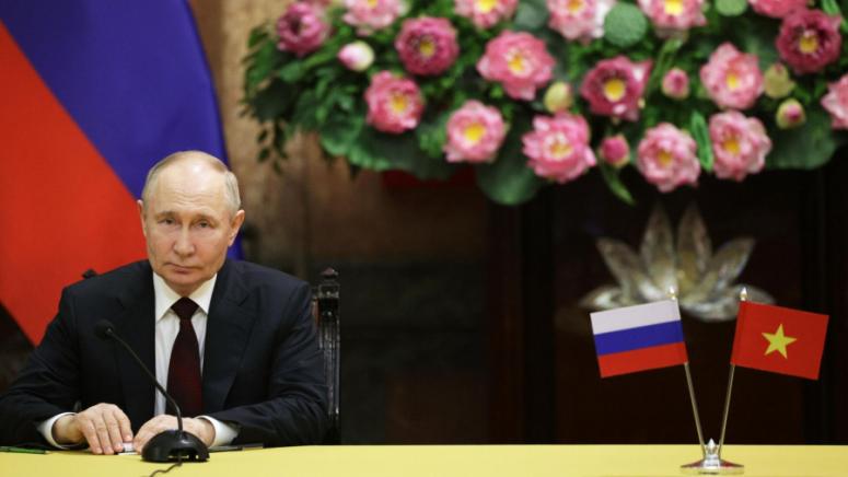 Руският президент завърши азиатската си обиколка В Ханой той се