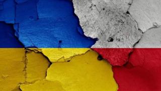 Принуждаване, Лондон, Полша, предаде, оръжие, украинци