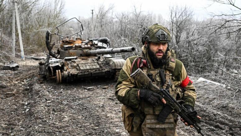 Нощен лов за личния състав дистанционно миниране на вражески комуникационни