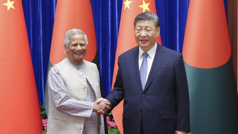 На 28 март в сградата на парламента китайският председател Си