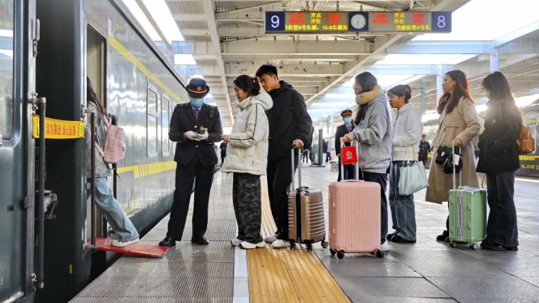 Китай регистрира значителен ръст в пътуванията в първия от трите