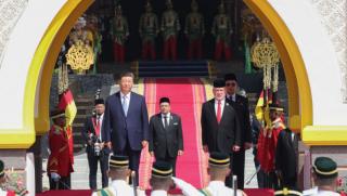 Си Дзинпин, среща, малайзийския султан, Исмаил Ибрахим