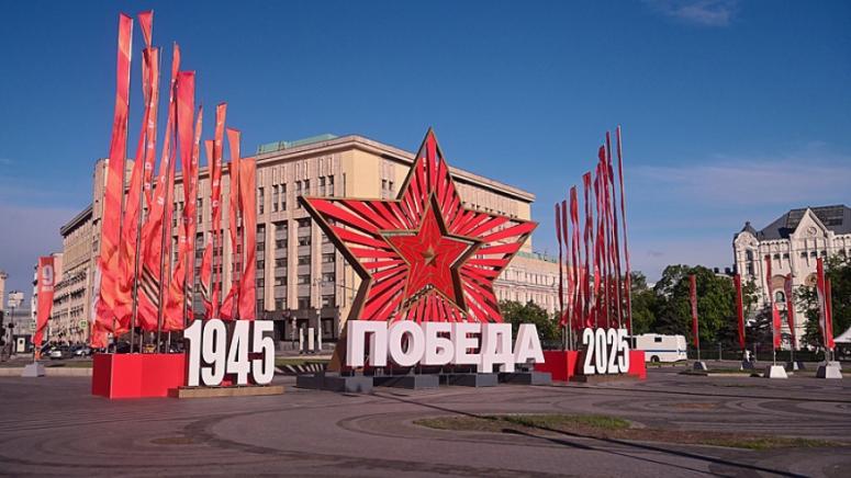 Хора, различни среди, очакват, Си Дзинпин, Русия