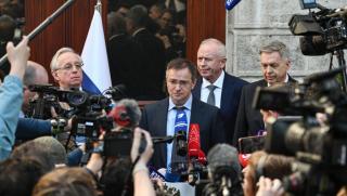 Руската делегация, чака, украинските преговарящи, сутринта, 16 май