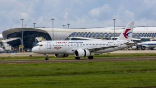 Китайски самолет C919, пътува  до 16 града в страната