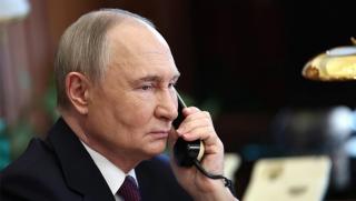 Пет мистериозни обаждания, Путин, паника, Европа, Тръмп, продава, Украйна, Китай, Индия, зелена светлина