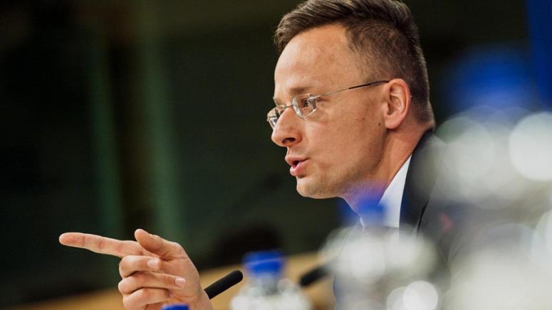 Унгария, бясна, ВСУ, огнен дъжд, Брянска област, нефтопровод Дружба, атакуван, Сийярто