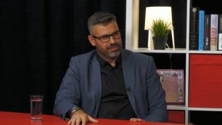 Кузман Илиев, европейски буфосинхронисти, Тръмп, ритуално самоубийство