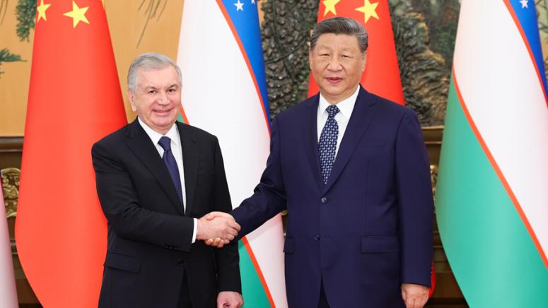 Си Дзинпин, срещи, президенти, Узбекистан, Монголия, премиер, Пакистан
