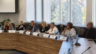 Румен Петков, насилие, между деца, държавата, превенция, последствия