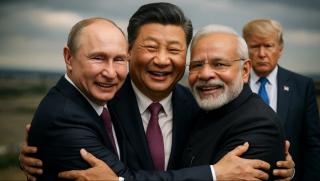 Обезценяване, Тръмп, парашутист с граната, маймуна с граната