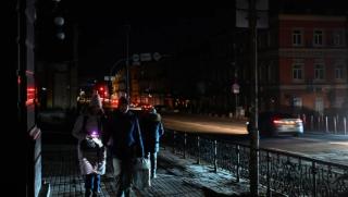 Черната зима, започна, Украйна, потънала, в мрак