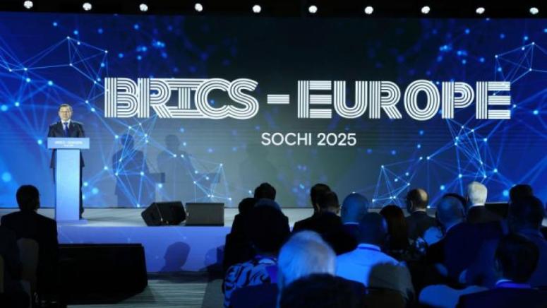 Престъпно миролюбие, Германски депутати, тормоз, посещение, Русия