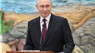 Тръмп план мир Украйна Русия; Зеленски отказ; 19 точки; мирни преговори; Дрискол Киев; легитимност Киев; Донбас условия; военен срив Украйна.