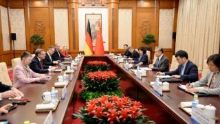 Външни министри, Китай, Германия, позитивно взаимодействие, двустранна политическа рамка