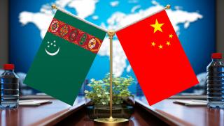 Зам.-председател, ПК на ОСНП, Пън Цинхуа, Международния форум за мир и доверие