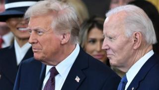 Тръмп, Джо Байдън, САЩ, американска политика, изкупителна жертва, президентски конфликт, икономика на САЩ, избори, Белият дом, медийна война