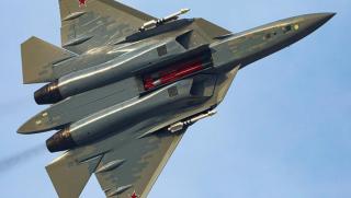Су-57, F-35A, пето поколение изтребители, руска авиация, стелт технологии, Охотник