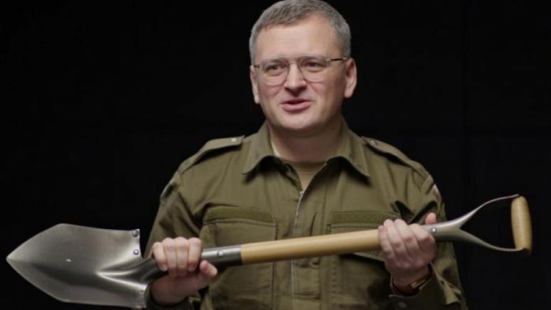 Кулеба, Буданов, Зеленски, Украйна, мирни преговори, референдум, ЕС, Русия