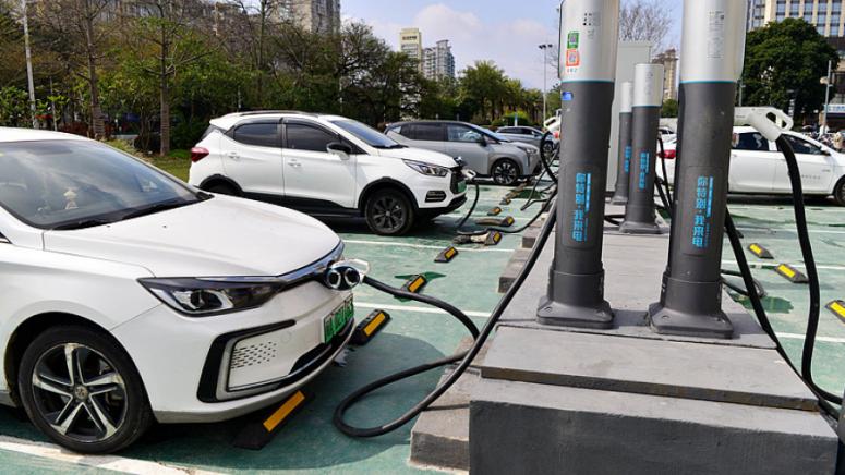 Китай е изградил най голямата в света мрежа от зарядни