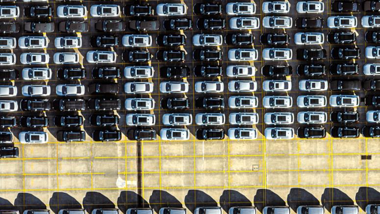 Говорителят на Министерството на търговията на Китай Хъ Юнциен приветства