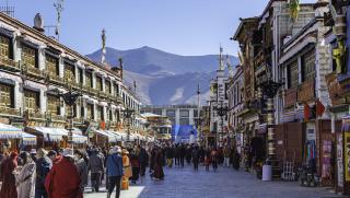 Стабилен ръст, туризма, Сидзан, 2025 г.