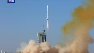 Китай, изстреля, алжирски сателит