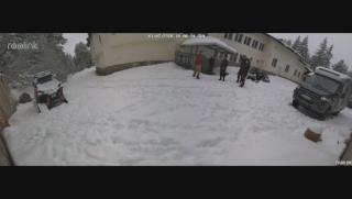 Петроханският туин пийкс