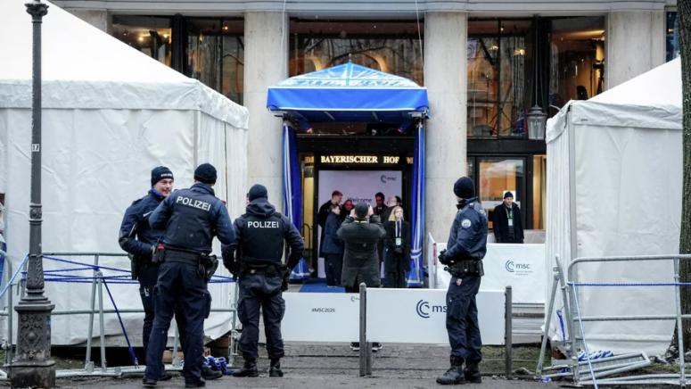 Мюнхенска конференция, ЕС, Русия, Украйна, Улянов, Сикорски, НАТО, геополитика, криза, сигурност