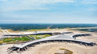 Летища, граждански транспорт, Китай, исторически върхове