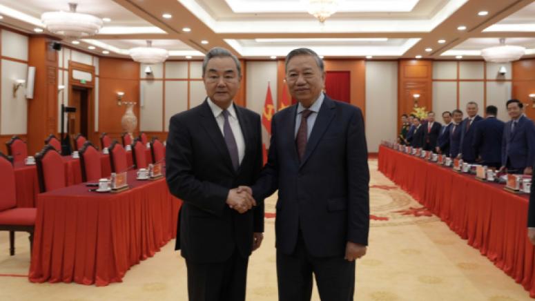 Генерален секретар, ЦК на ВКП, китайска делегация, среща, Уан И, То Лам