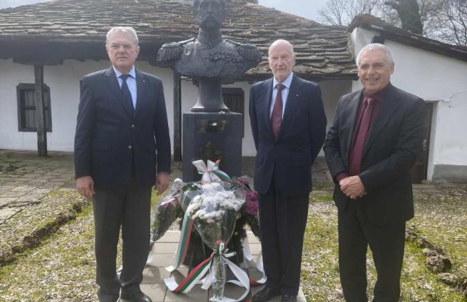 Румен Петков, Симеон Сакскобургготски, Пордим, Освобождение, памет, история, АБВ, Плевен