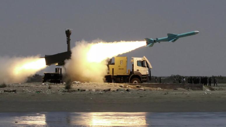 Иран, КСИР, Дубай, Украйна, САЩ, военен склад, удари, Близък изток, Зеленски.