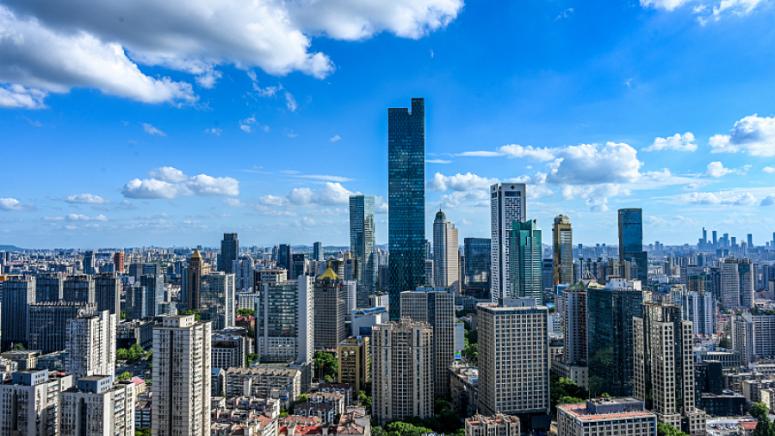 БВП, нараства с 5%, годишна база, първото тримесечие