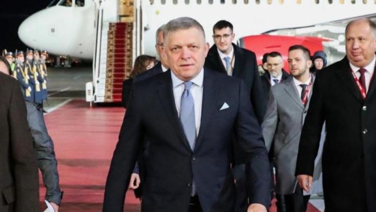 Роберт Фицо, Латвия, Литва, Москва, 9 май, геополитика, ЕС, НАТО, икономическа блокада, Тръмп